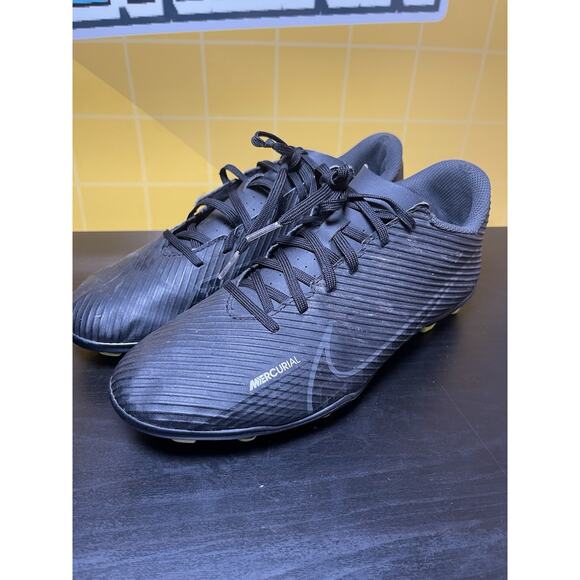 Nike Men's Mercurial Vapor 15 Club FG Soccer Cleats Black DJ5963-001 Size 7 - Picture 1 of 7